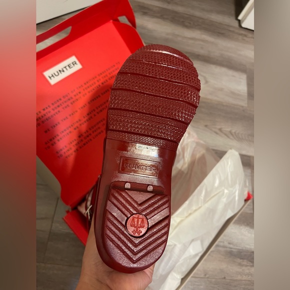 HUNTER 'Original Short' Gloss Rain Boot - Picture 8 of 9